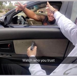 Meet your Posher, Carlos